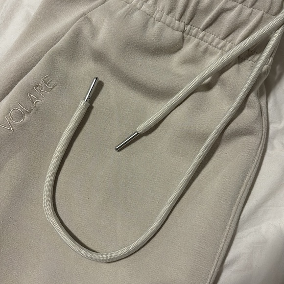 Volare Fitness Women’s Jet Set Joggers Size Small 🤍 Color: Fog - Picture 5 of 5